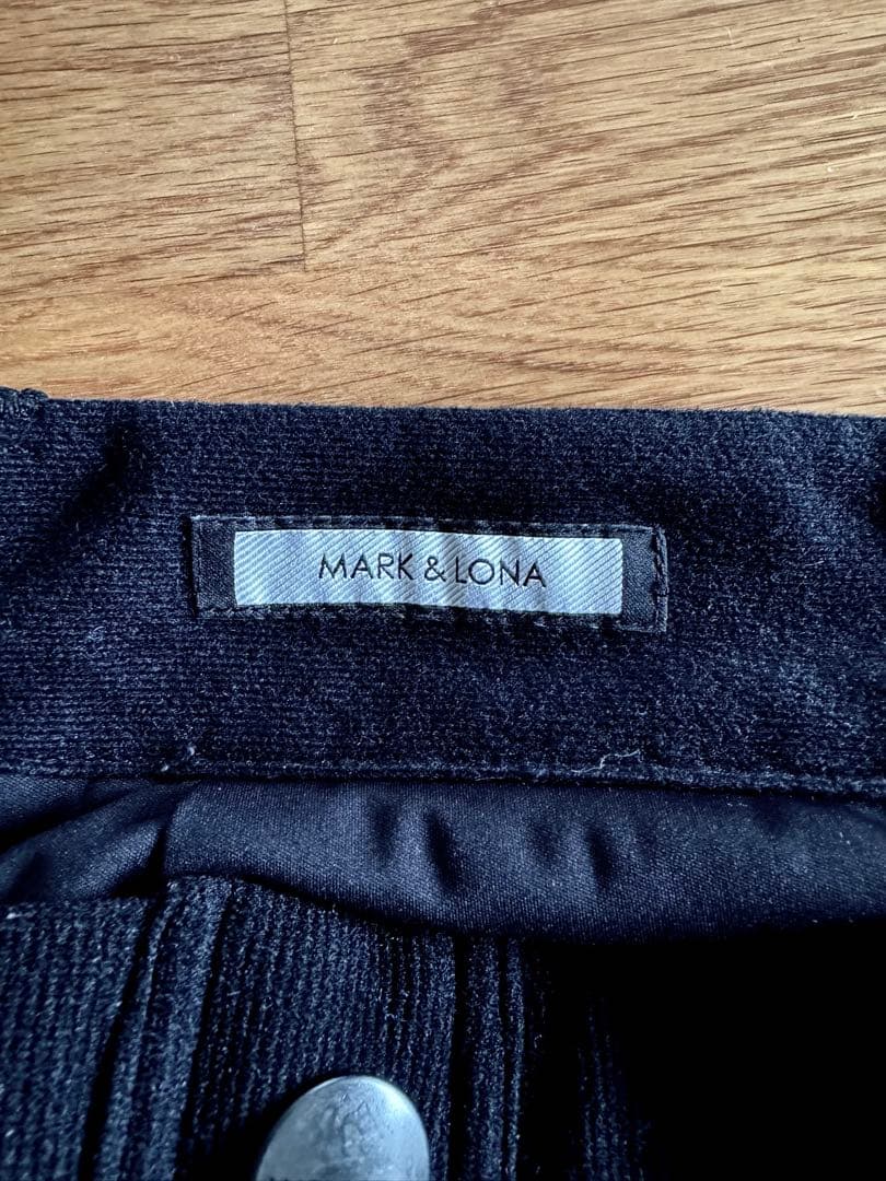 美品【マークアンドロナ】　スカート L