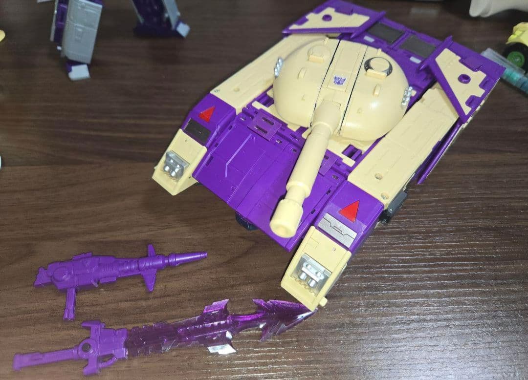 非正規トランスフォーマー