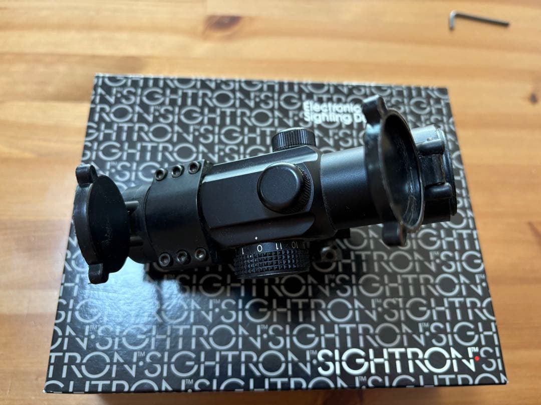 【最終値下げ】実物 SIGHTRON サイトロン SD-30 ドットサイト