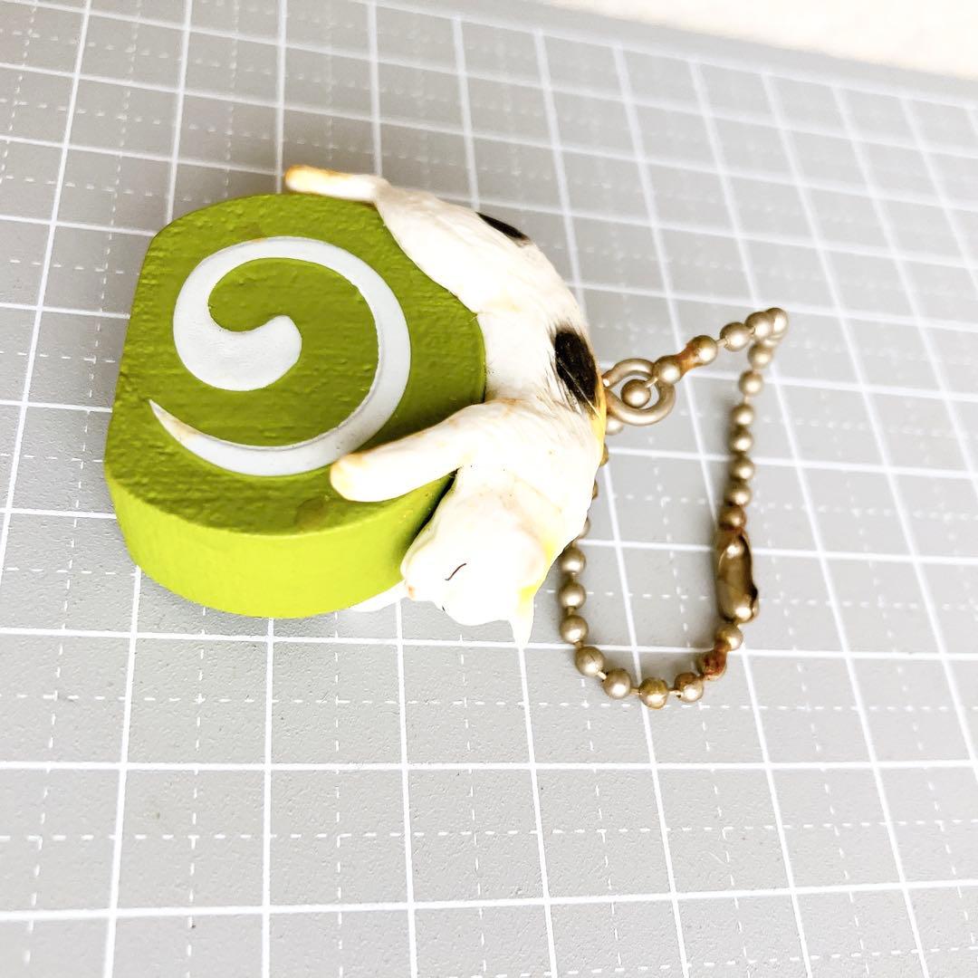 ☆☘️アニコラ　ねこcafe7 抹茶ニャロールケーキ　カプセルトイ ミニチュア￼