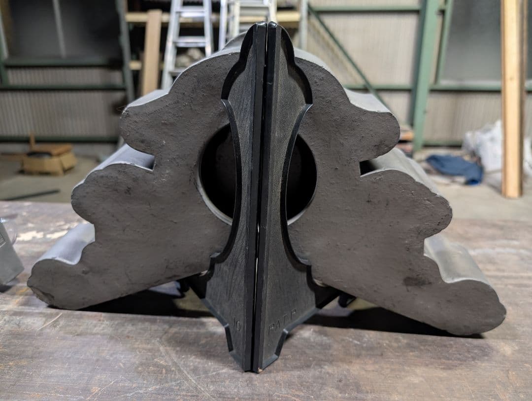 本物　屋根瓦　鶴と亀アンティーク　ラスト1点