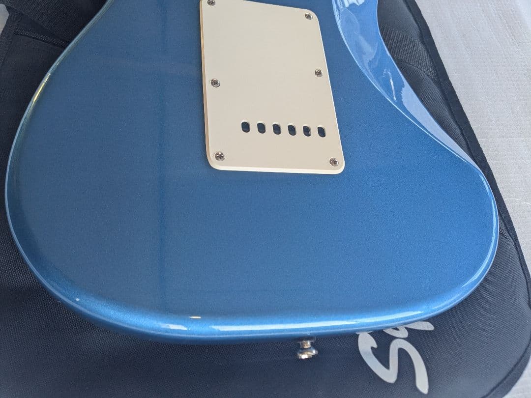 Squier エレキギターClassicvibe60s byFender