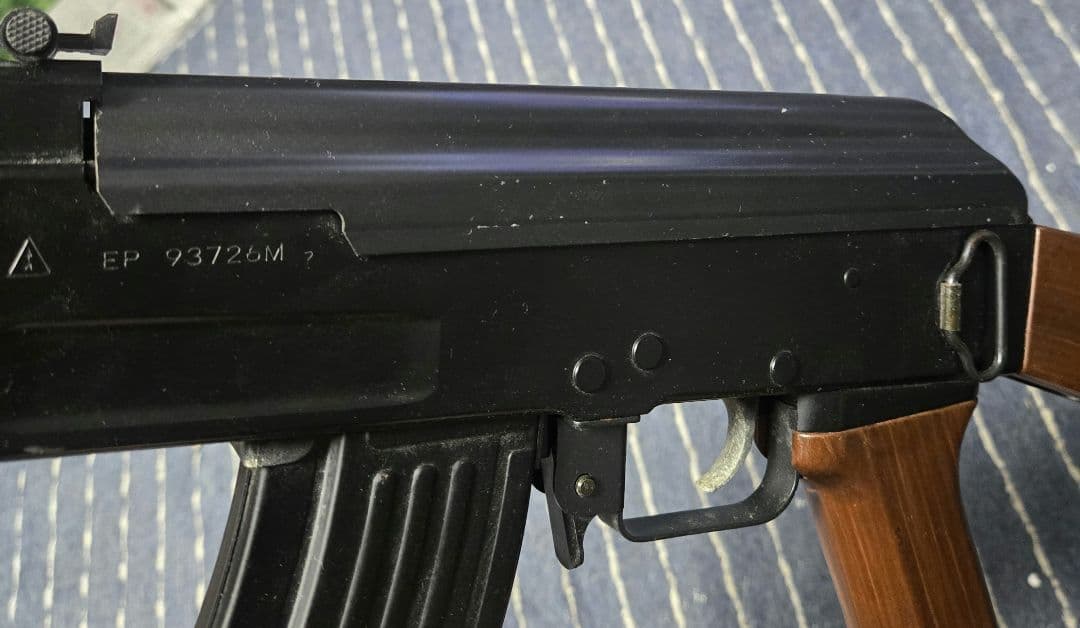 東京マルイ電動ガン　AK47