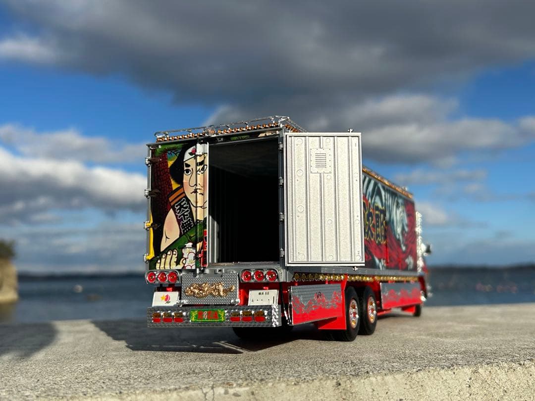 トラック野郎一番星北へ帰るデコトラプラモデル