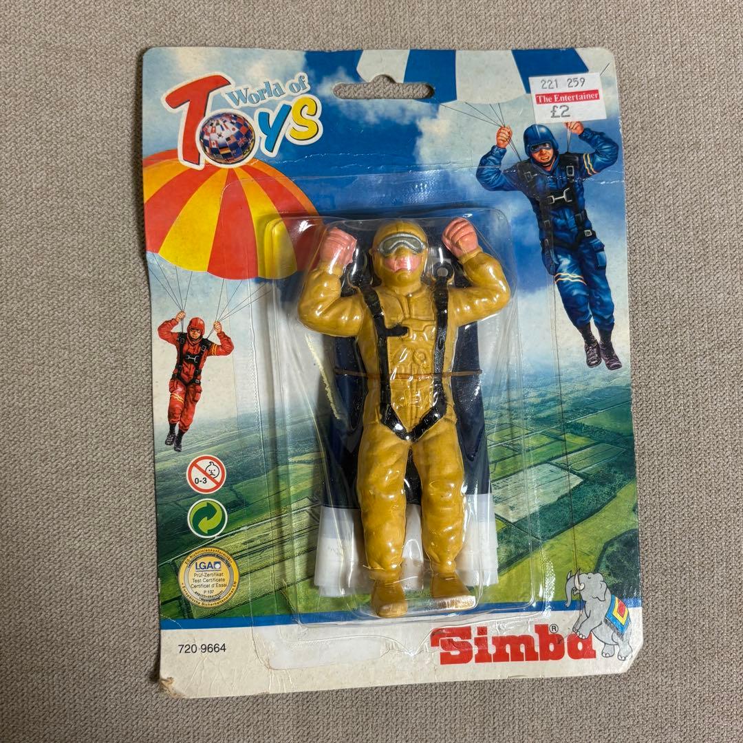 Simba パラシュートフィギュア World of Toys