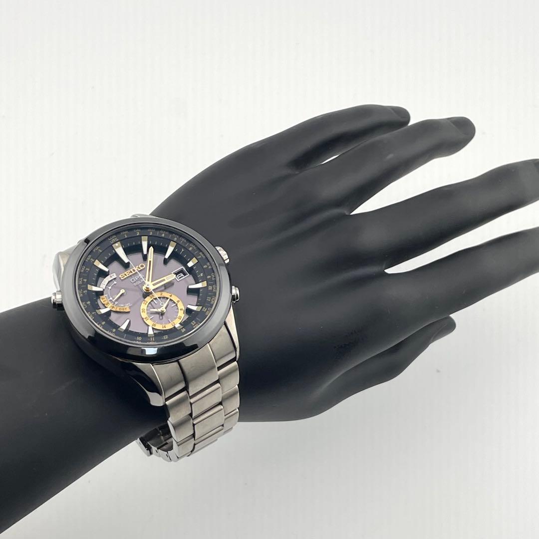 専用　セイコー　アストロン　ブライトチタン　電波ソーラー　腕時計　メンズ