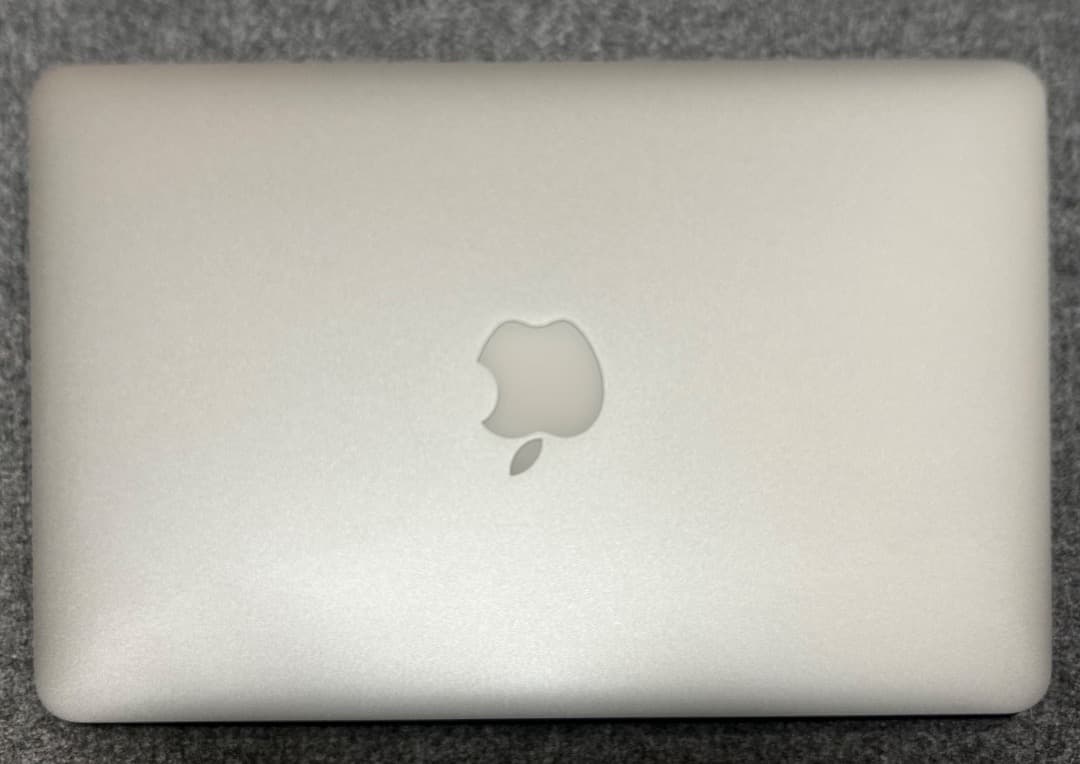 MacBook Air i7 8Gb 11インチ 新品1TbSSD 傷無し極上品