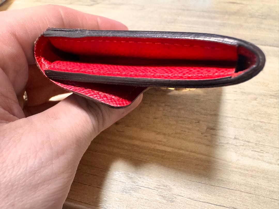 ルイヴィトン　コアラ　財布