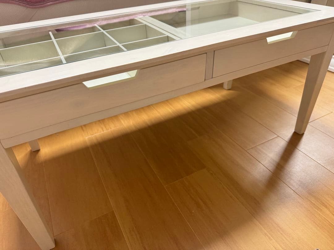 値下げ‼【美品】ガラステーブル　アイボリー　アクセサリー収納