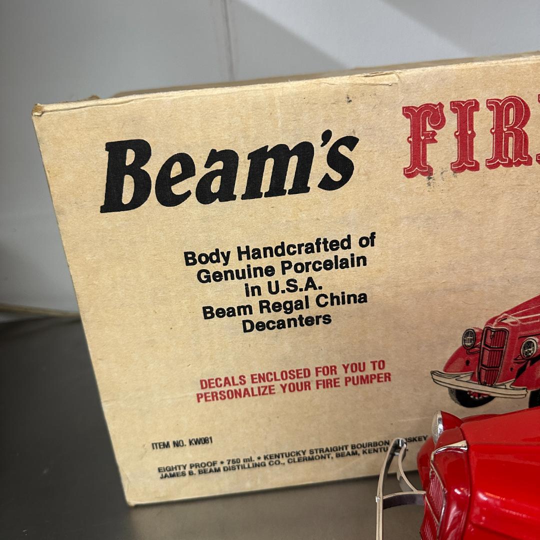 Jim Beam ファイヤーパンパー 消防車 Regal China製 箱付き