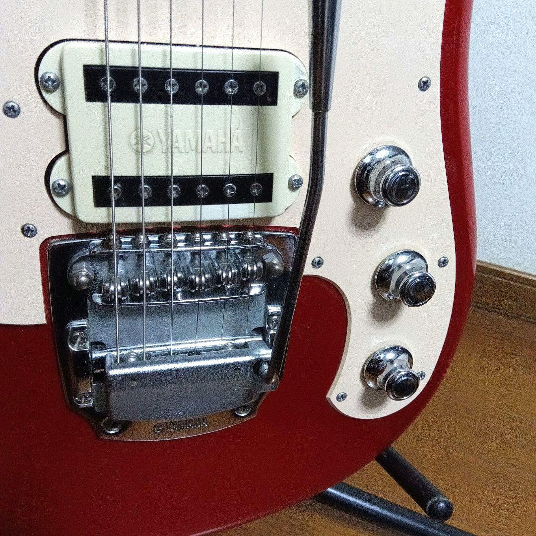 ヤマハエレキギターSGV300