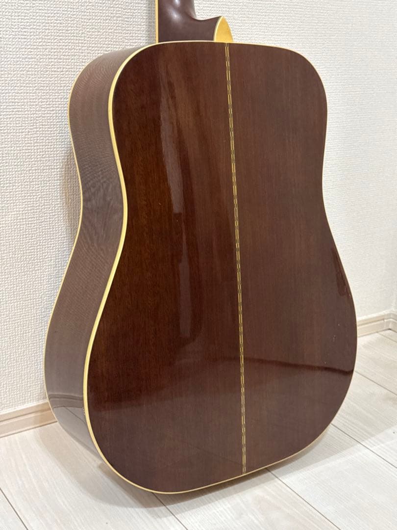 【お値下げ】MORRIS MD-528 アコースティックギター ケース付　即発送