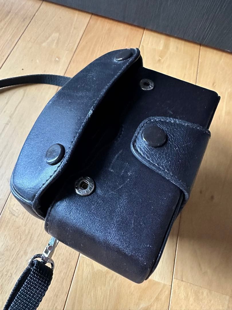 オリンパス　カメラ　OLYMPUS OM-1 中古