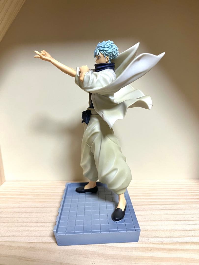 呪術廻戦　五条悟　ジャンプギガ　応募者全員サービス　フィギュア