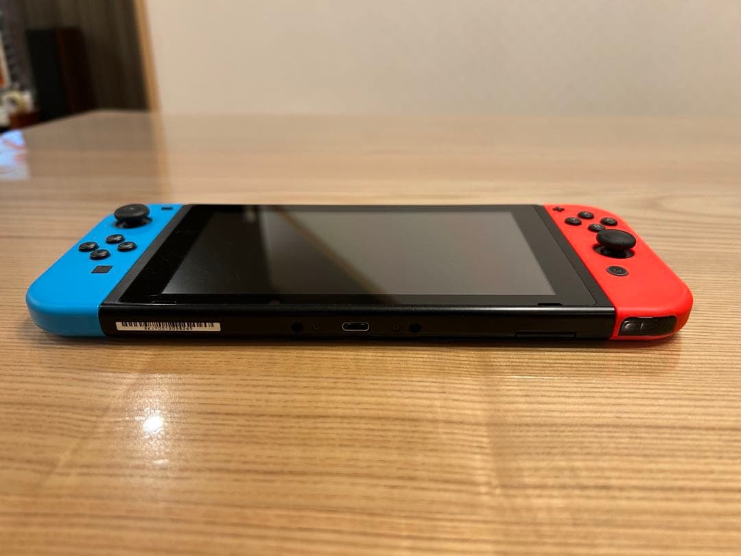 任天堂 NINTENDO SWITCH