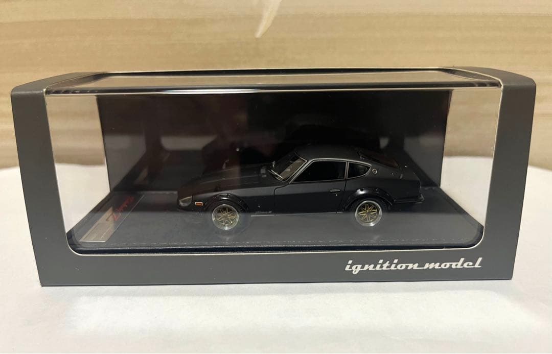 イグニッションモデル 1/43 日産 フェアレディZ S30マットブラック