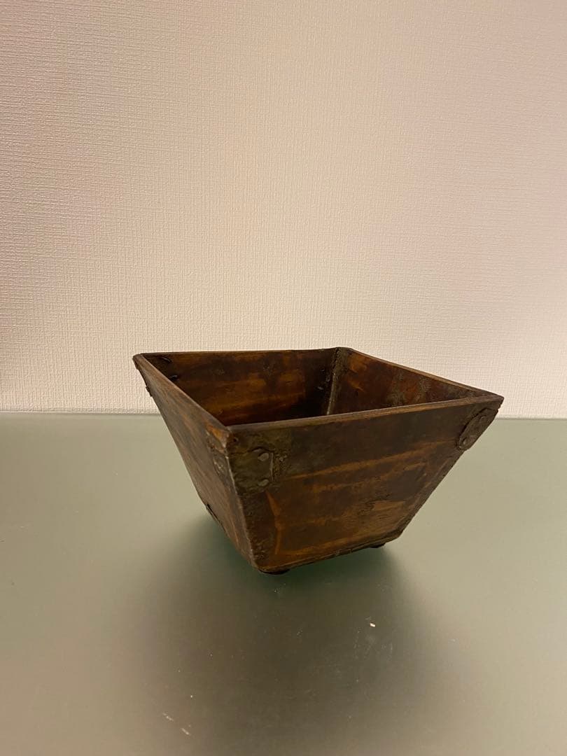 熱海 湖心亭 購入 中国 木製四角容器 金属角付き アンティーク