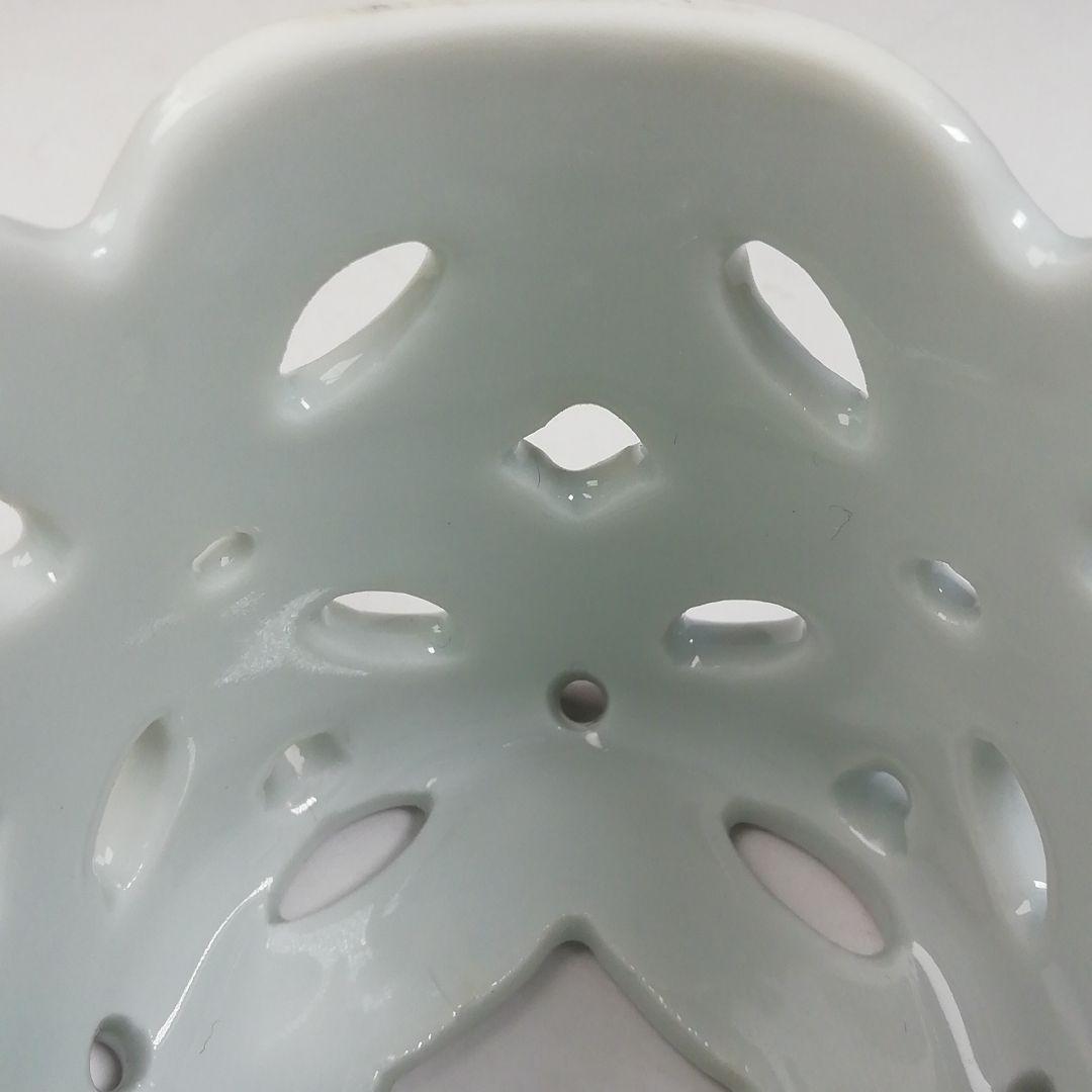 Ｔ９４１　蓋置　『染付　七宝透シ』『紫翠窯　西村徳泉 造』　共箱　茶道具