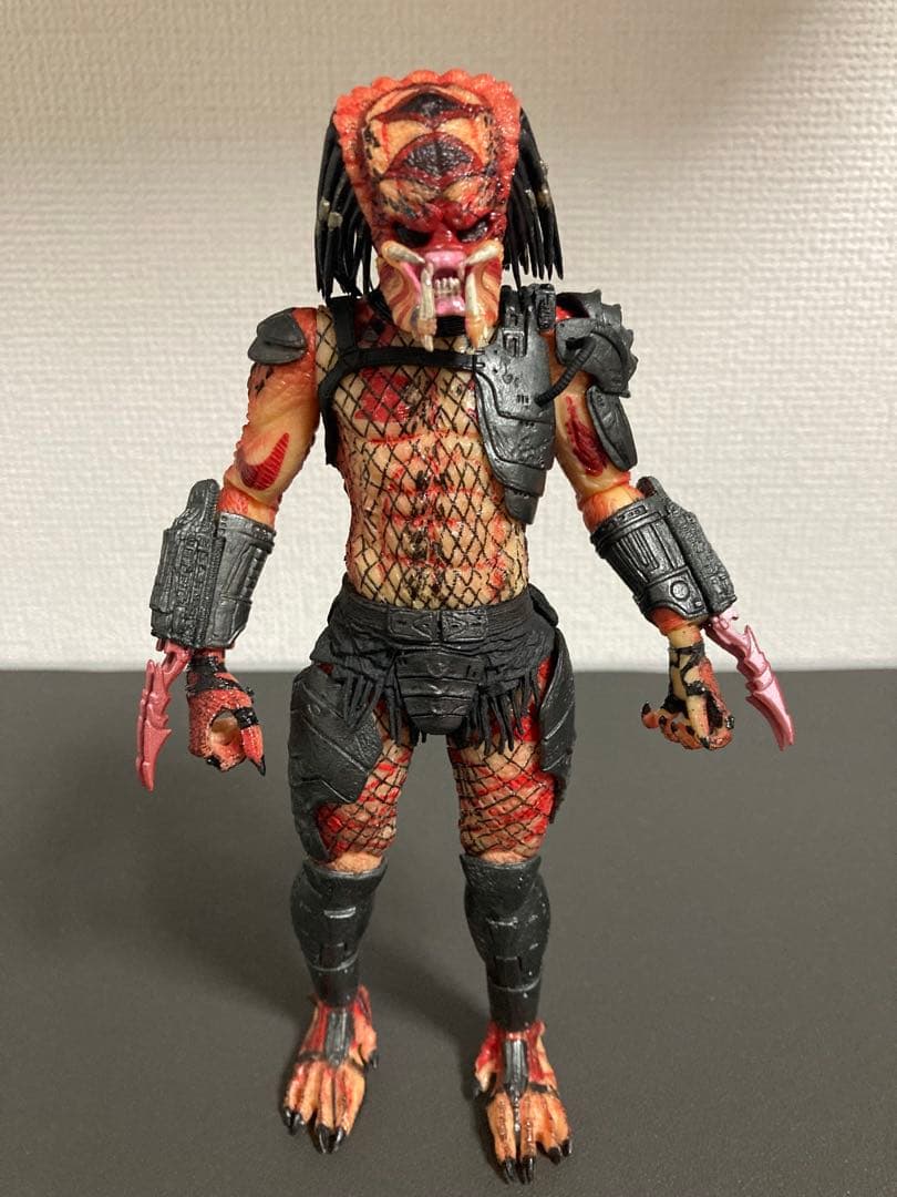 ネカ　NECA バイパー　プレデター