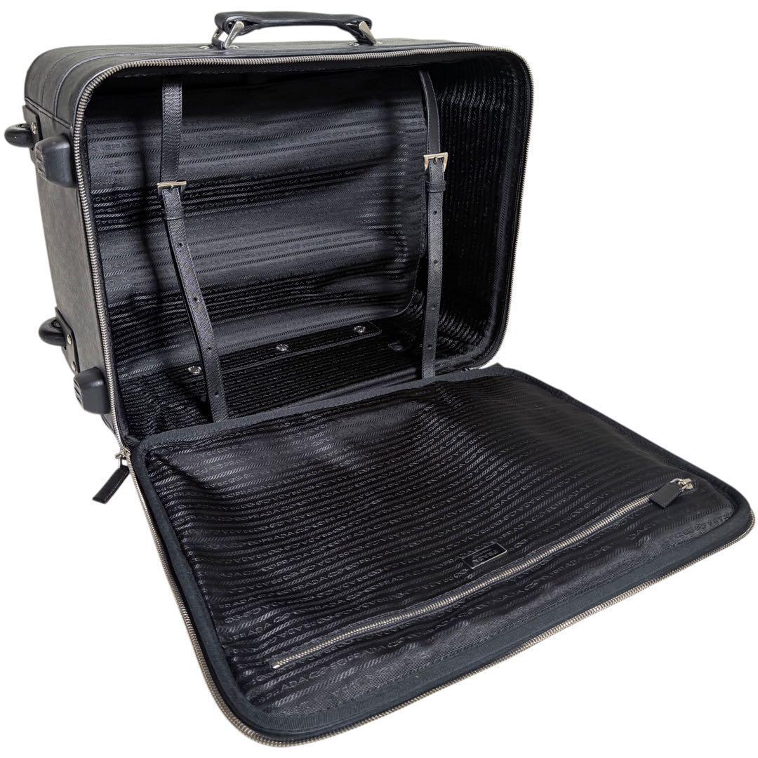 【美品】PRADA プラダ　サフィアーノレザー　スーツケース　三角ロゴ　旅行