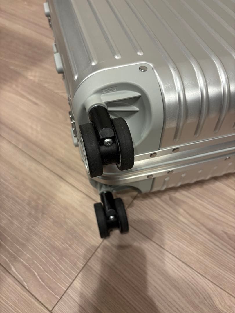 RIMOWA キャビンS シルバー