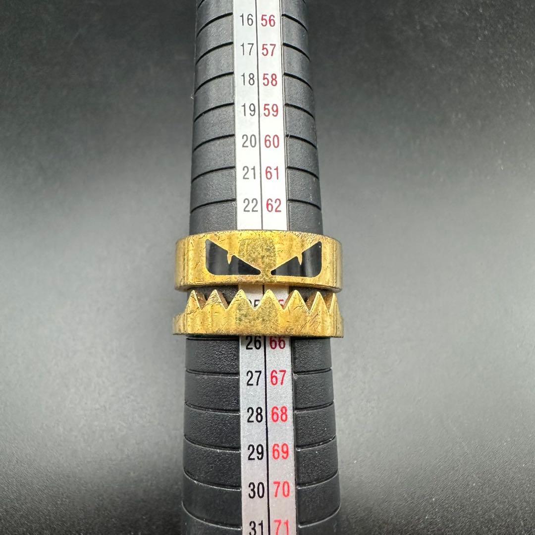 人気✨　FENDI　フェンディ　指輪　リング　バグズ　　ゴールド　1567