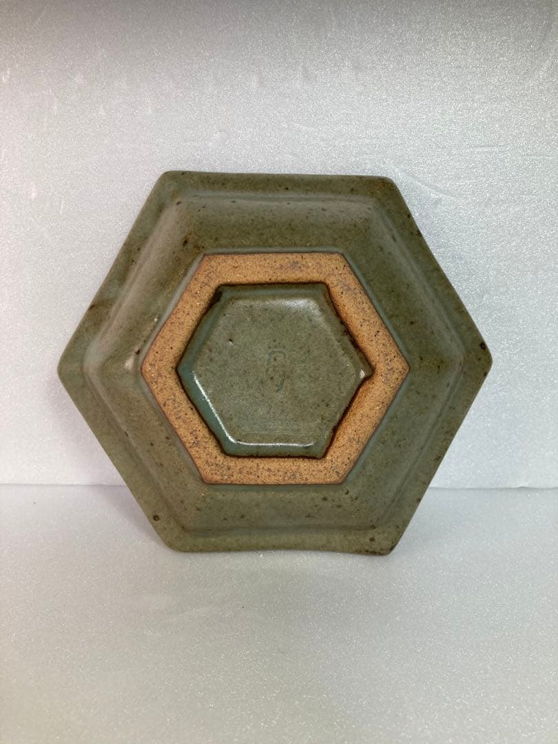 島岡達三　象嵌六角皿　益子焼　人間国宝　民芸　民藝　濱田庄司の弟子