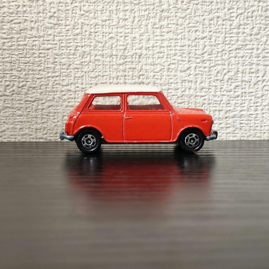 TOMICA　トミカ　ミニクーパー　赤/白色　輸出カラー
