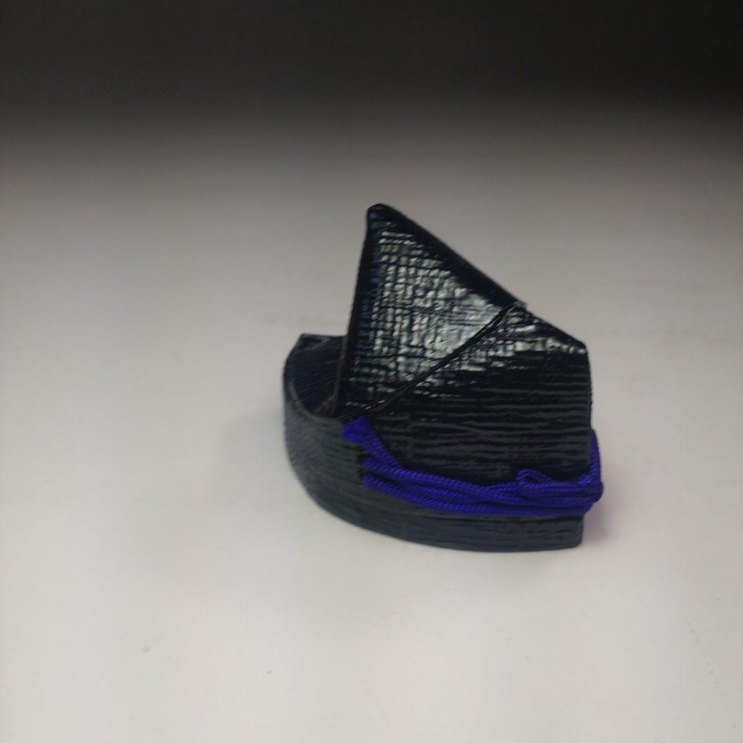 イ244 香合『畦地喜山』『源氏鳥帽子　香合　共箱　漆塗』茶道具