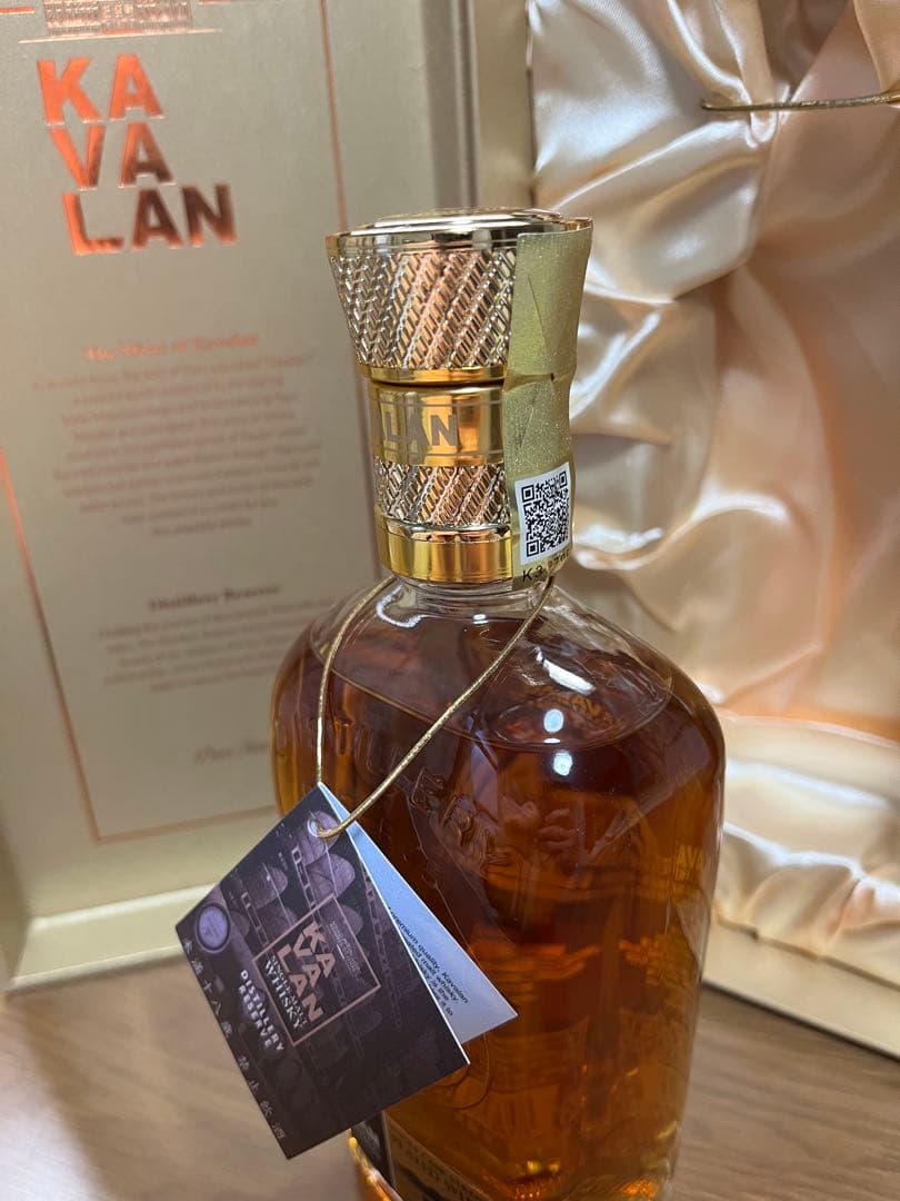 こ*つ様 KAVALAN カバラン 蒸留所限定　ピーテッドウイスキー 300ml