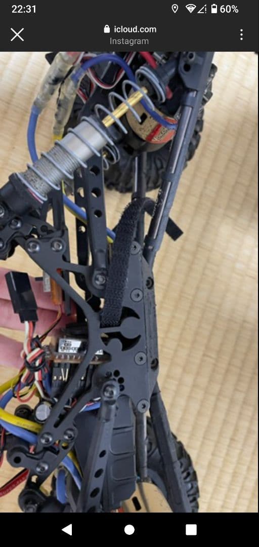 アキシャル XR10 高性能クローラー　1/10スケール　メカ付き