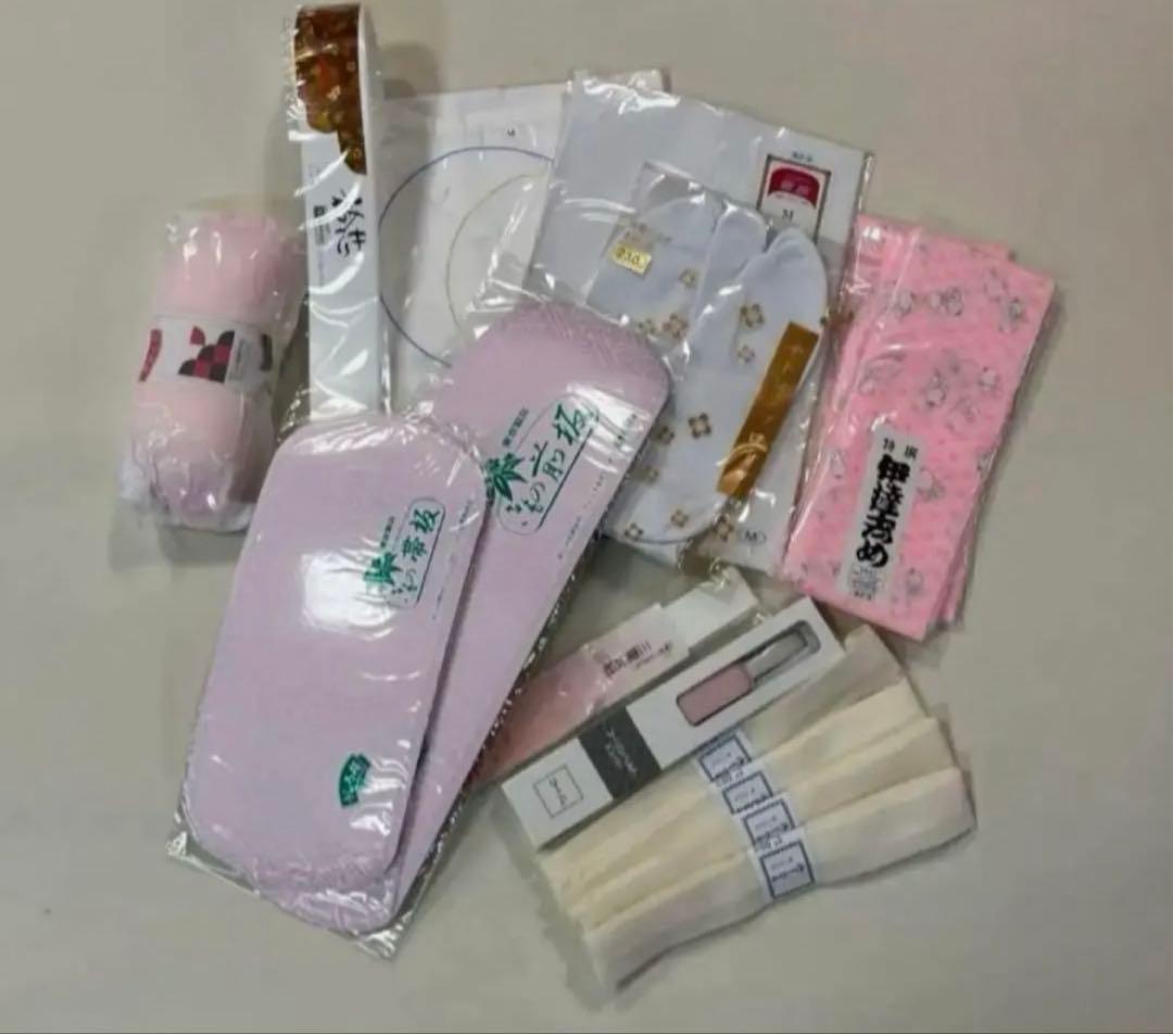 紺地クールな牡丹と菊に流水の振袖フルセット