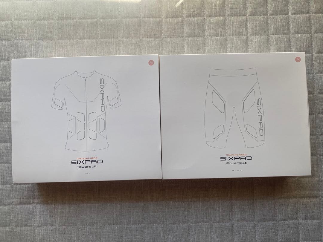 SIXPADパワースーツ（M）上下&コントローラー¥118800→¥90000