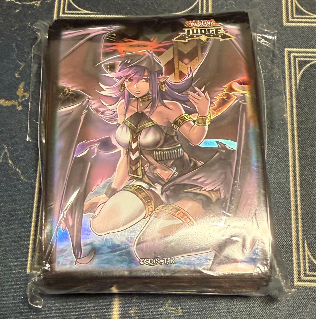 遊戯王　堕天使イシュタム　スリーブ　開封品