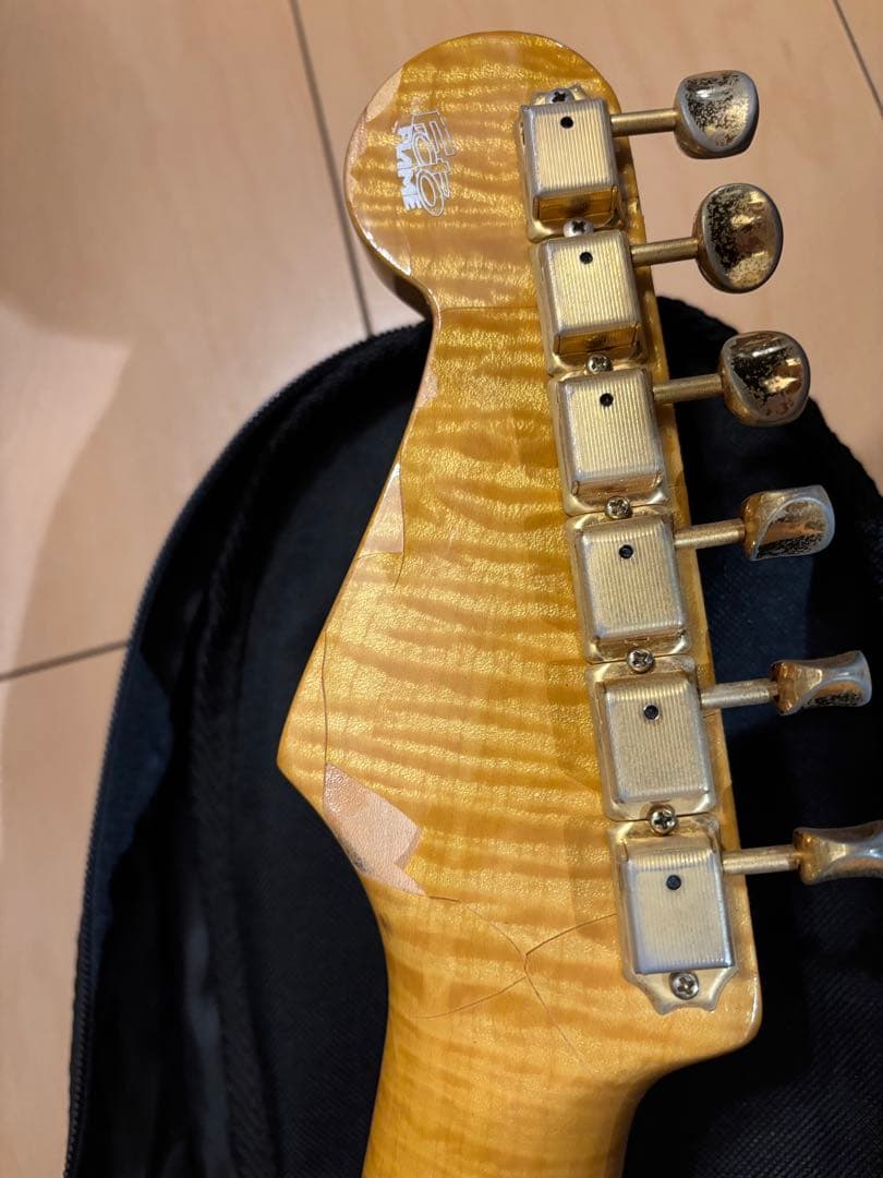 【値下げ】Fender 40thAnniversary Stratocaster