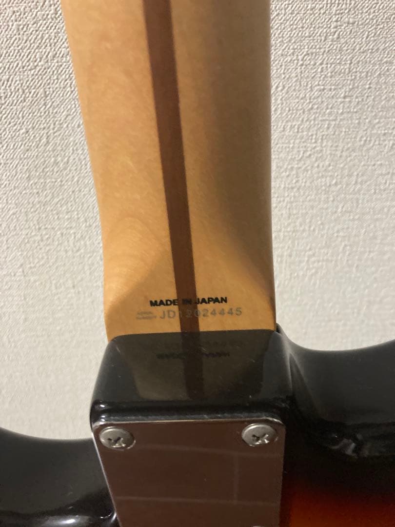 フェンダージャパン　Fender JAPAN ストラトキャスター　サンバースト