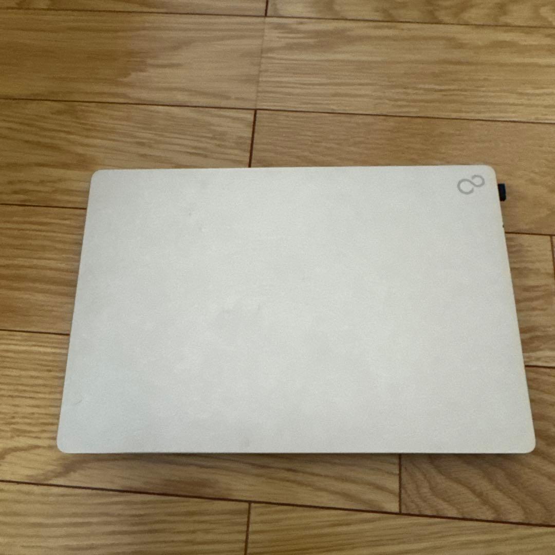 FUJITSU 富士通 ノートPC FMV LIFEBOOK CH75/E3