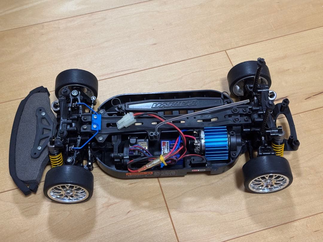 ラジコン 1/10 三菱 ランサー エボリューション ドリフト