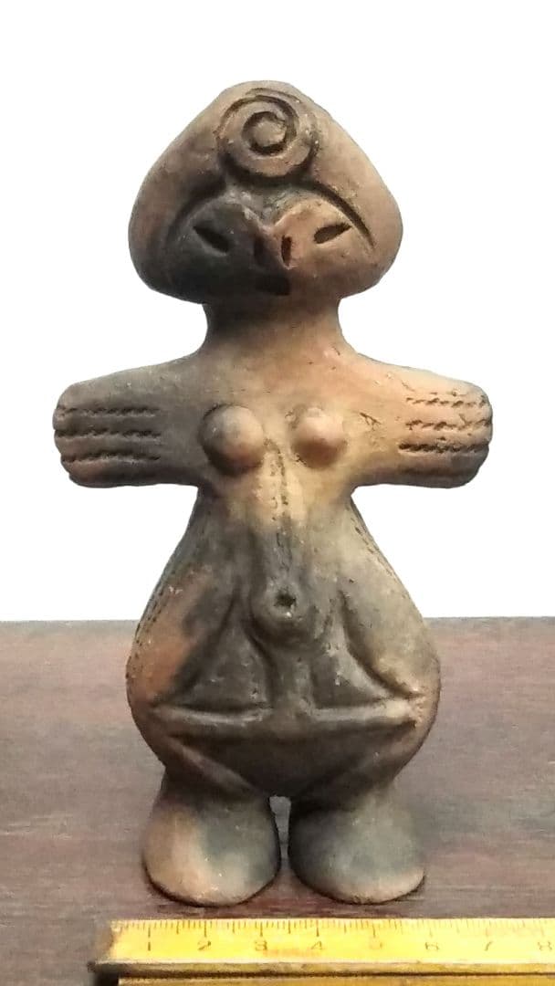 縄文土偶　焼き物　ビーナス系