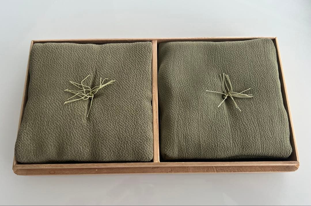 時代物 大小鍔 大小拵 武者 鎧 日本刀 収納桐箱 アンティーク