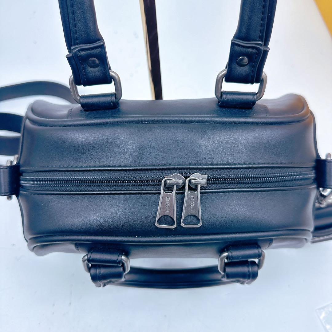 ディーゼル　MERI 2way ミニボストンバッグ　1DR ロゴエンボス　黒