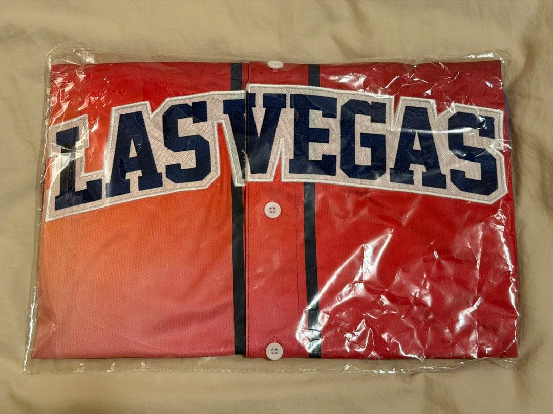 Lesserafim LAS VEGAS ベースボールジャージ Lサイ