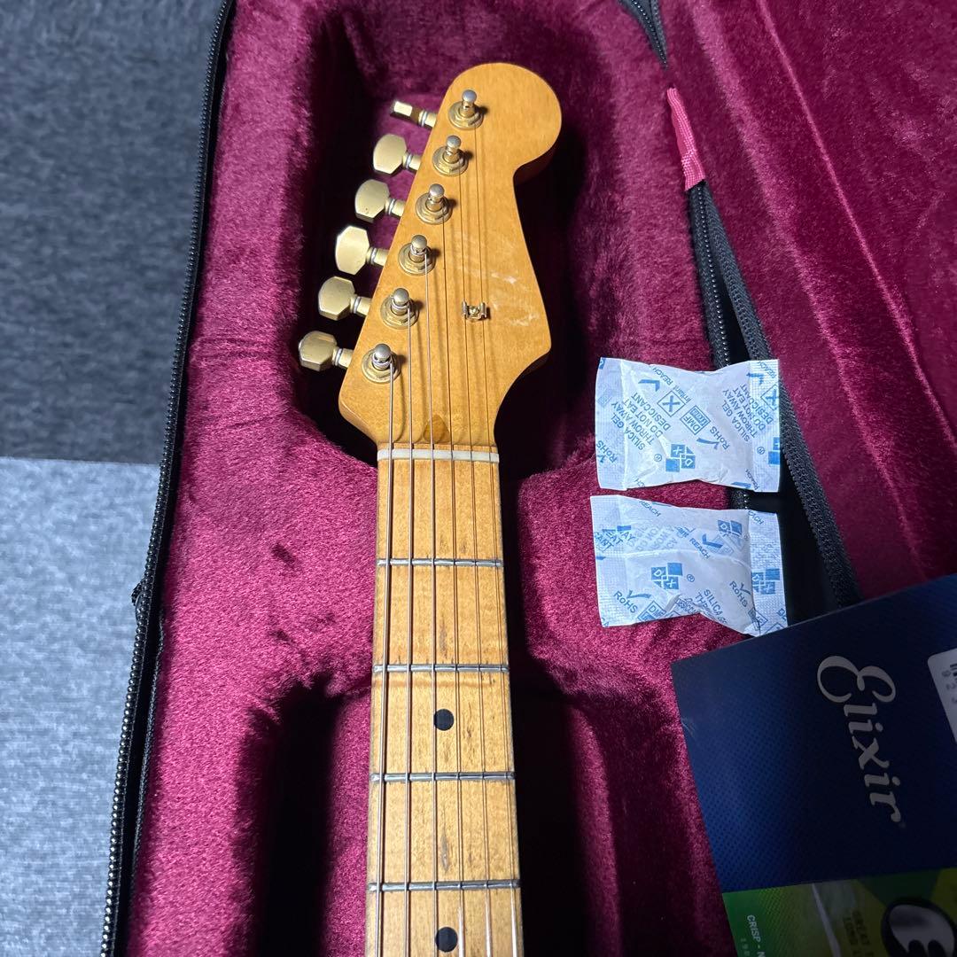 オールゴールド ストラトタイプ　個人制作　セミハードケース(ほぼ新品)弦、付き