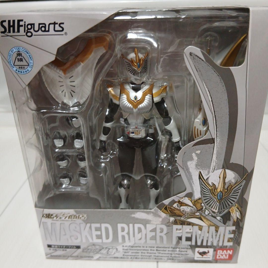 未開封品 S.H.Figuarts 仮面ライダーファム 魂Web限定
