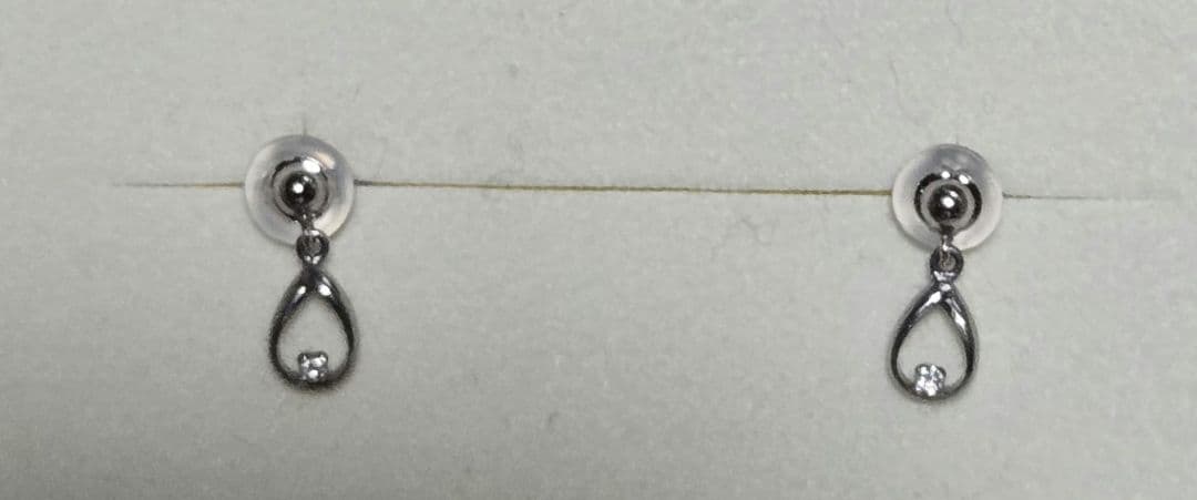 WISP プラチナ ダイヤモンド ピアス　刻印有り