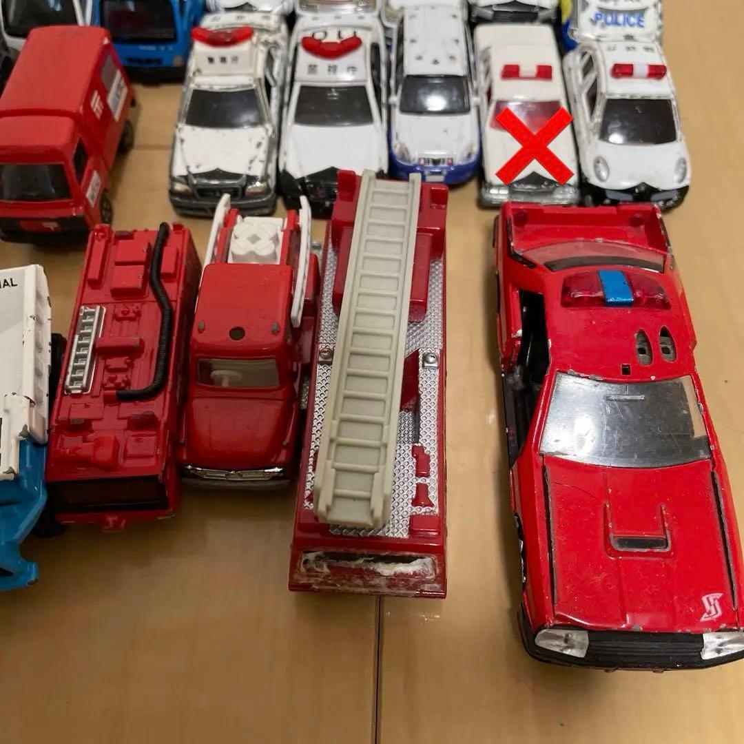 トミカまとめ売り　働く車　70台＋トラック