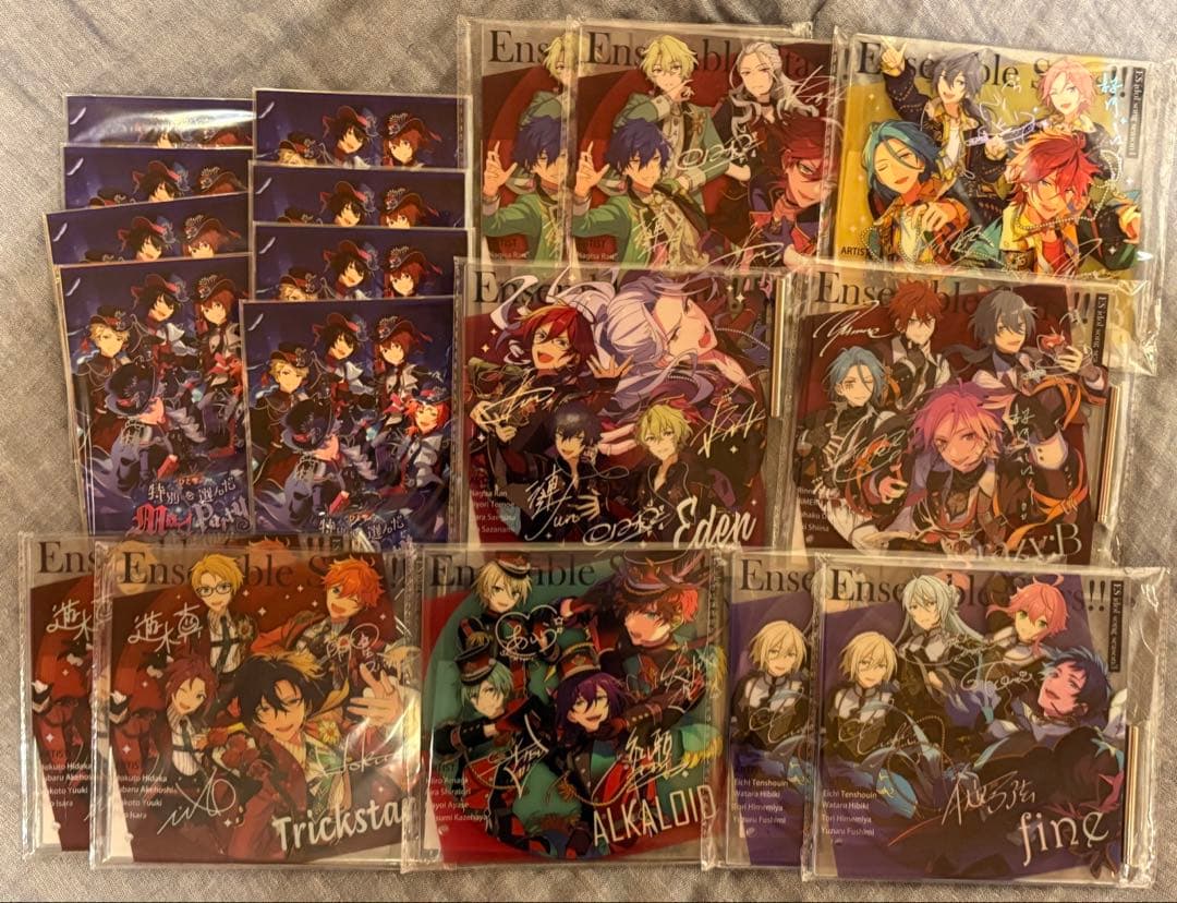 【限定出品】あんスタ グッズ まとめ売り 1300点以上