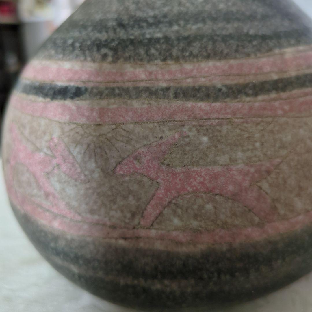 ITALY 陶器　カモ置物　オブジェ　　彫り模様有