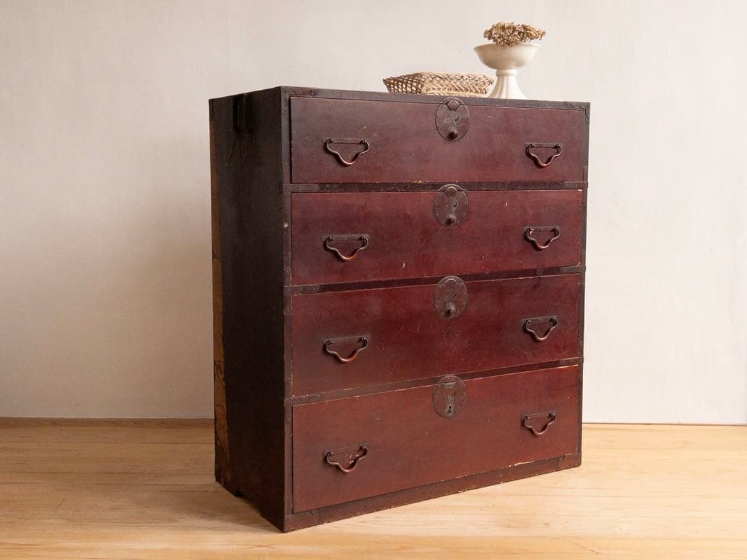 古家具　時代箪笥　4段引き出し　鉄金具　和箪笥・古道具　古家具　アンティーク