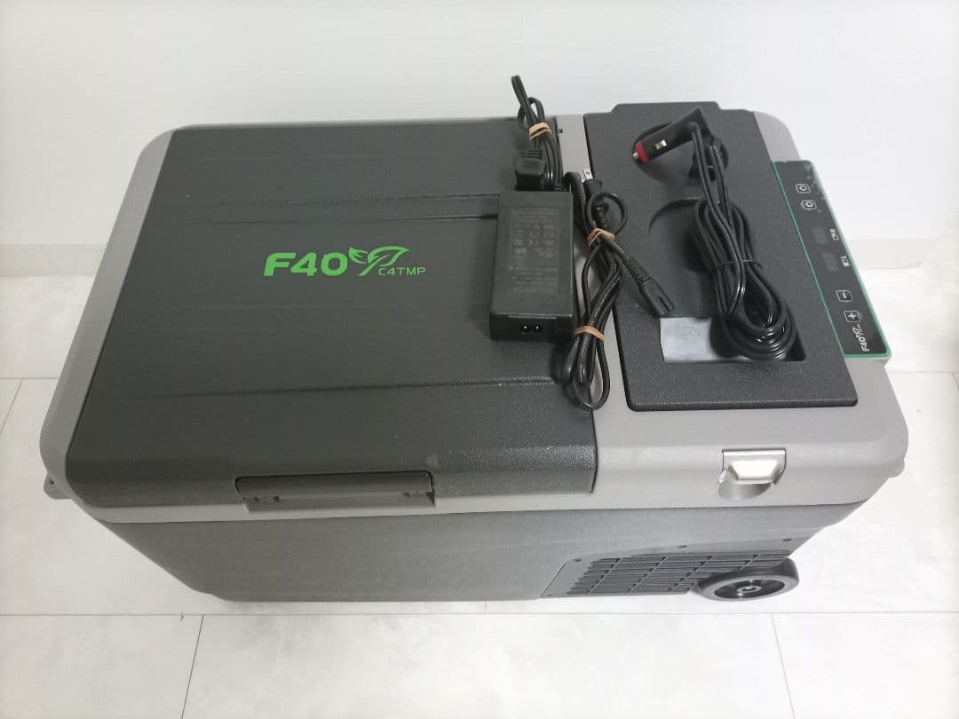 F40 ポータブル冷蔵庫 30L